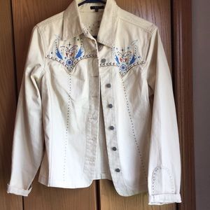 New without tags cream Reba jacket.